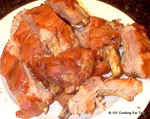 What are some recipes for oven-baked baby back ribs?