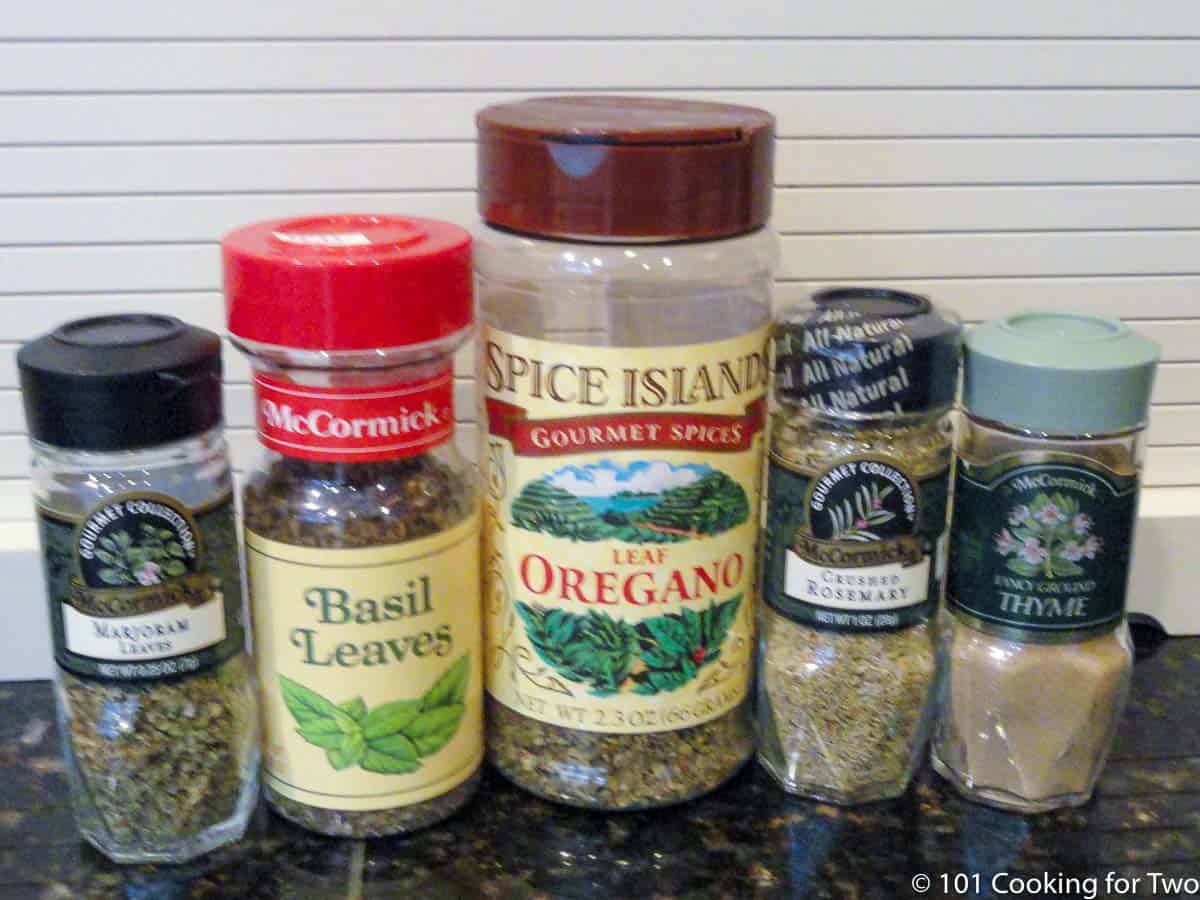 spices for Italian seasoning