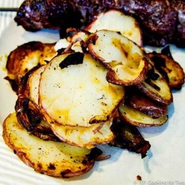 image of grill potato slice on a white plate