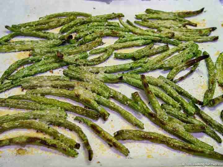 baked green beans on tray