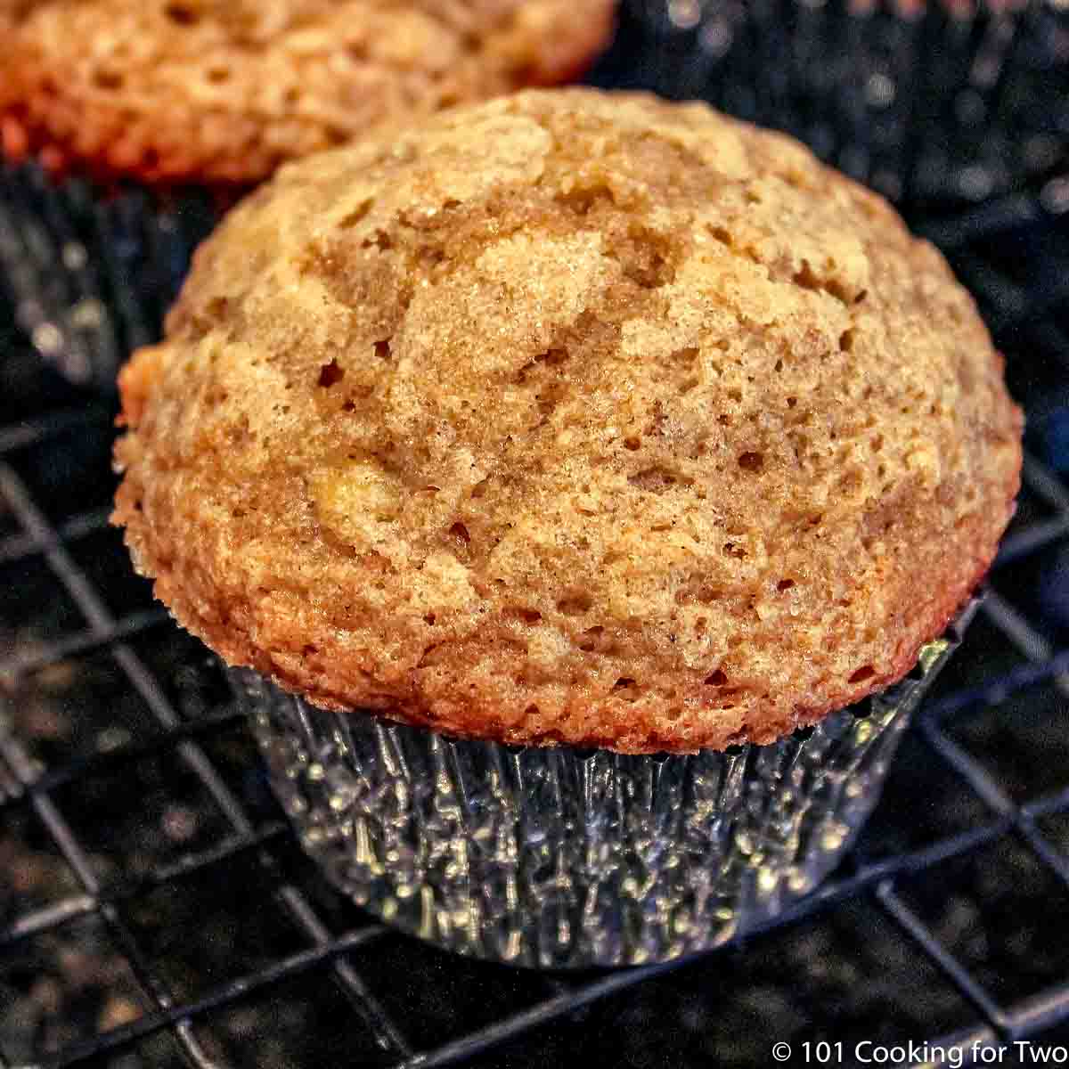 banana nut mufffin on rack.