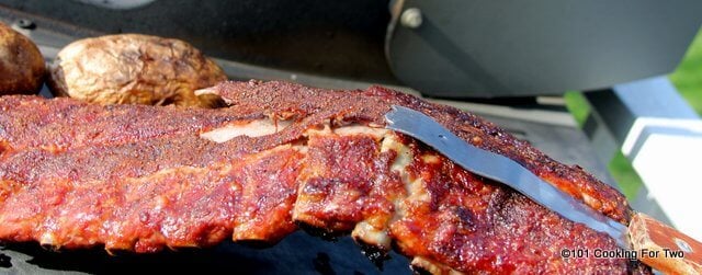done ribs crack under their own weight