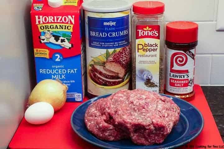 ingredients for meatloaf burgers