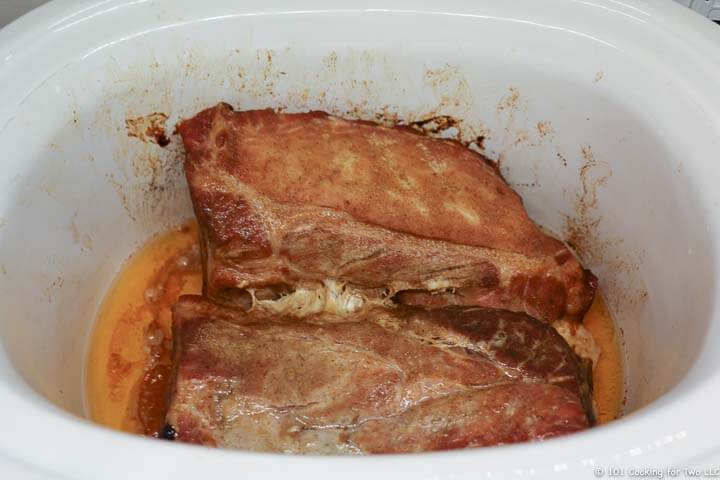 ribs in the crock pot after cooking