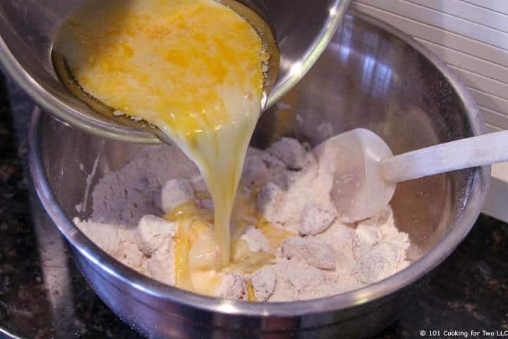 mix wet ingredients into the dry.