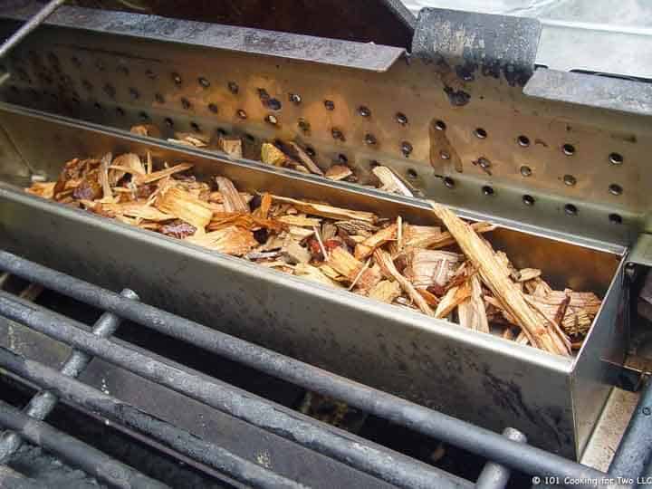 wood chips in smoker box-2