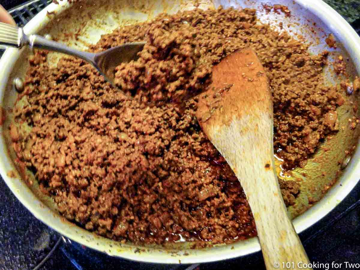 cooked taco meat in pan