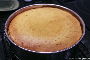 cooked pumplkin cheese cake in pan
