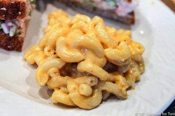 mac and cheese on white plate