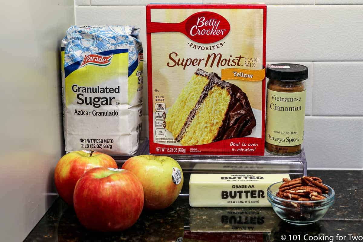apples with cake mix and other ingredients