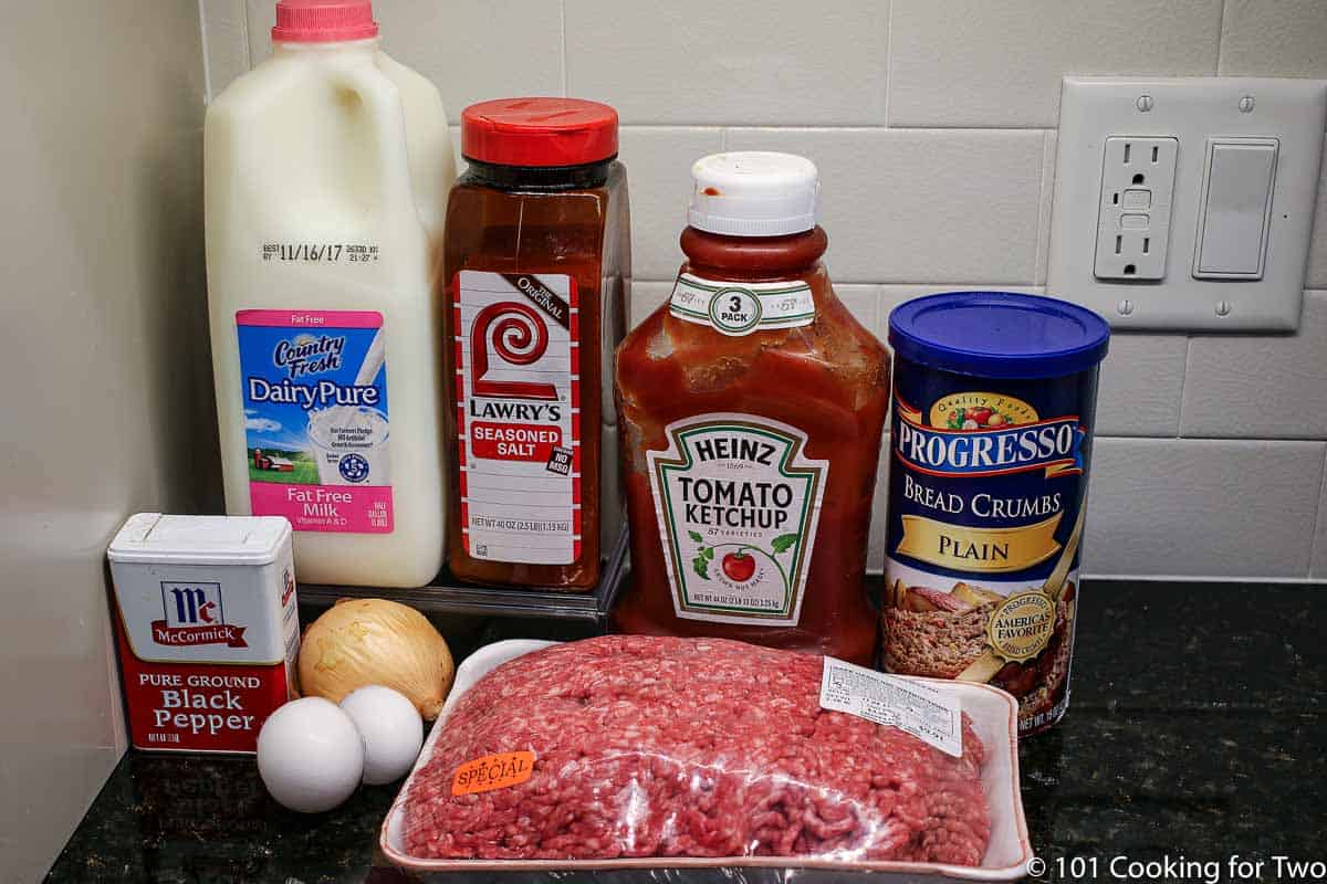 ground meat with meatloaf ingredients