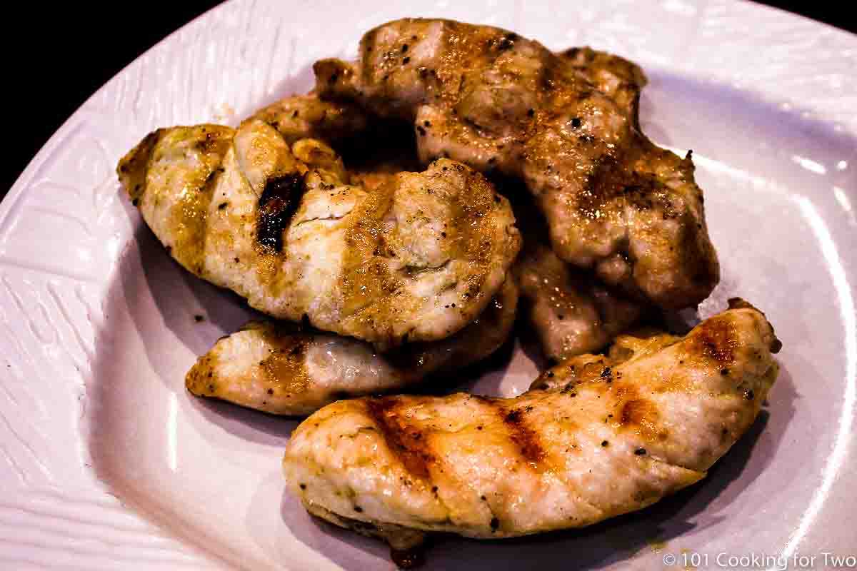 pile of grilled chicken tenders