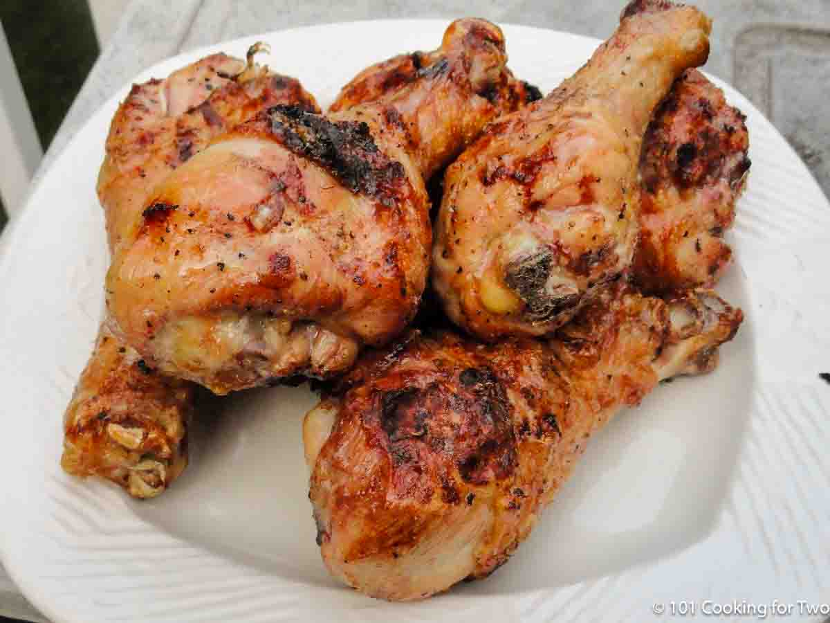 pile of grilled drumsticks.